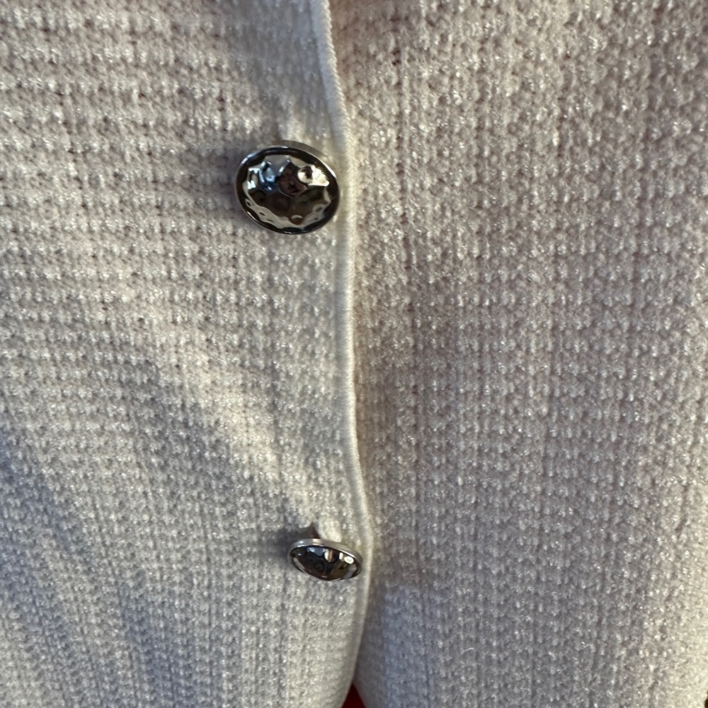 White Textured Button-Up Vest - Picture 3 of 3